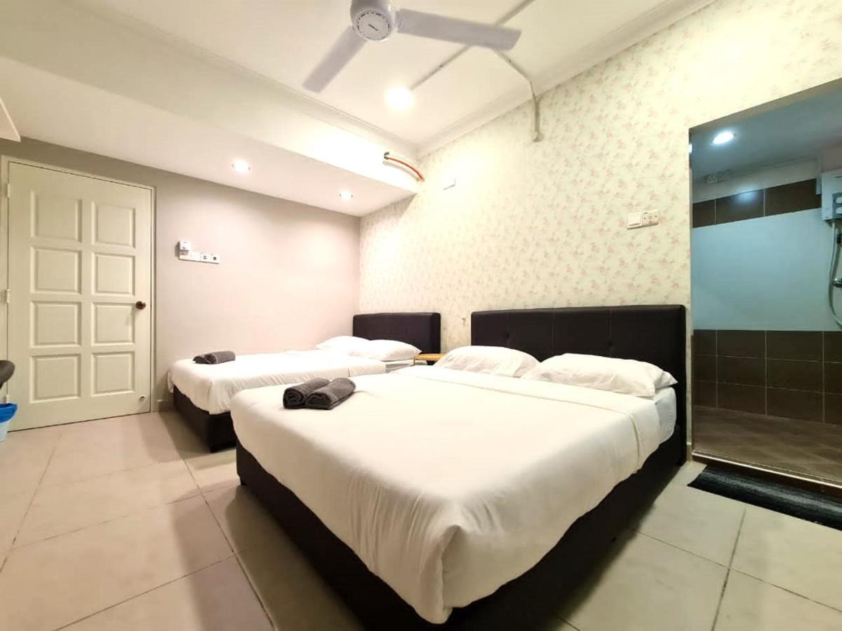 Penginapan4U Near Gurney Paragon George Town Buitenkant foto