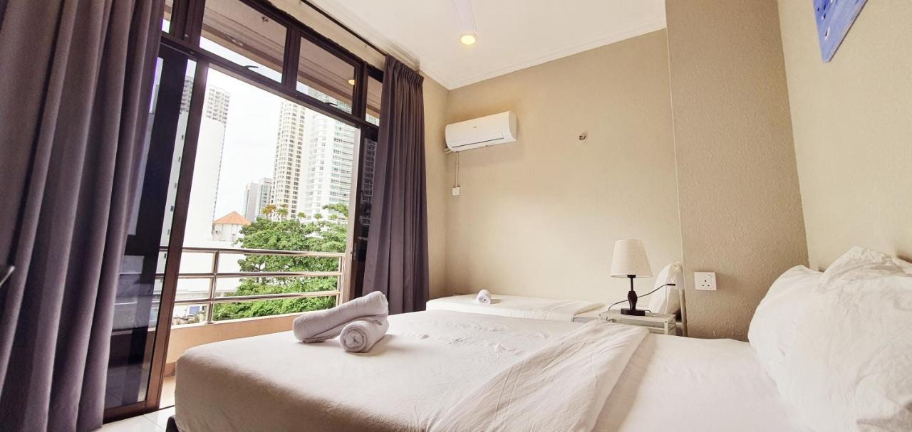 Penginapan4U Near Gurney Paragon George Town Buitenkant foto