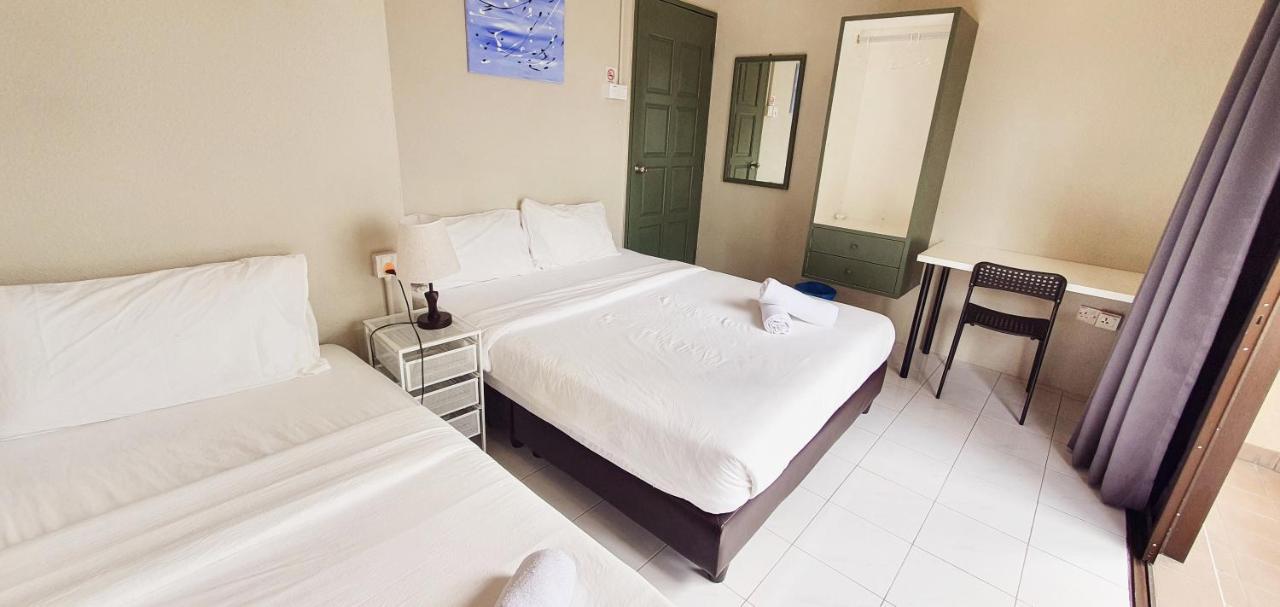 Penginapan4U Near Gurney Paragon George Town Buitenkant foto